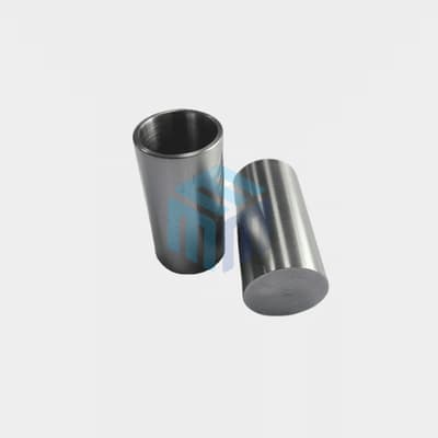 Molybdenum crucibles refractory metal